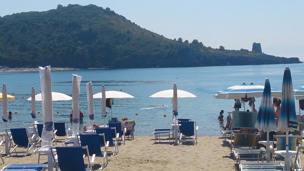 Cala Blanca Villaggio Alberghiero Marina di Camerota Kültér fotó